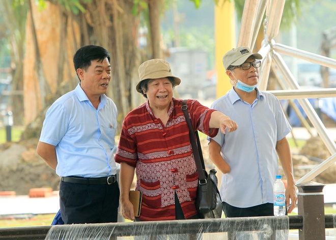 Gần[-]300[-]nhà[-]khoa[-]học[-]đến[-]bãi[-]cọc[-]Bạch[-]Đằng